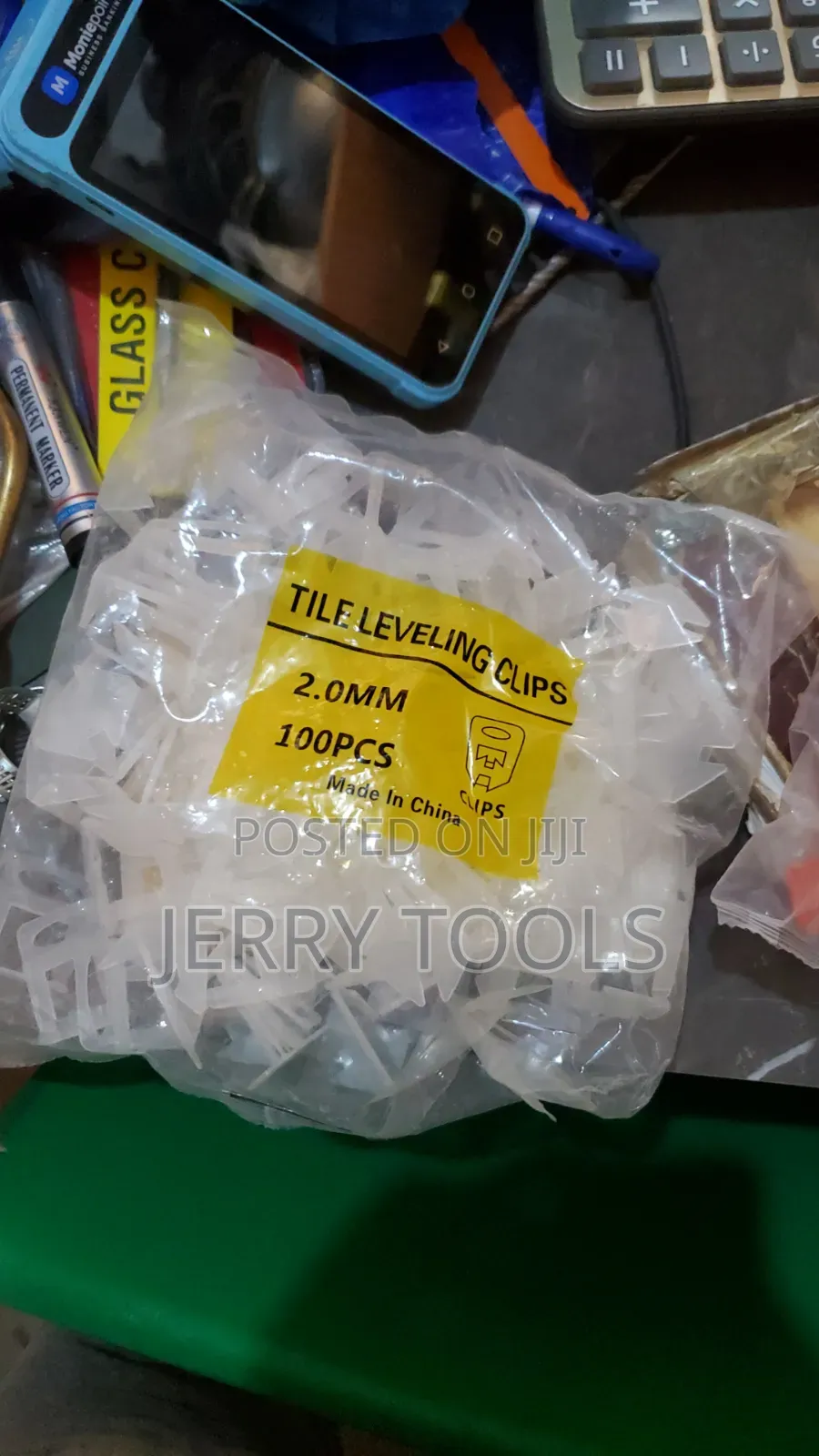 Tiles Leveling Clip and Wedge