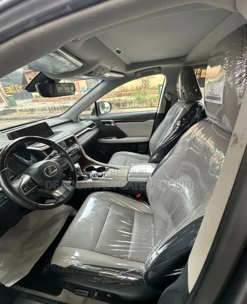Lexus RX 350 FWD 2018 Gold