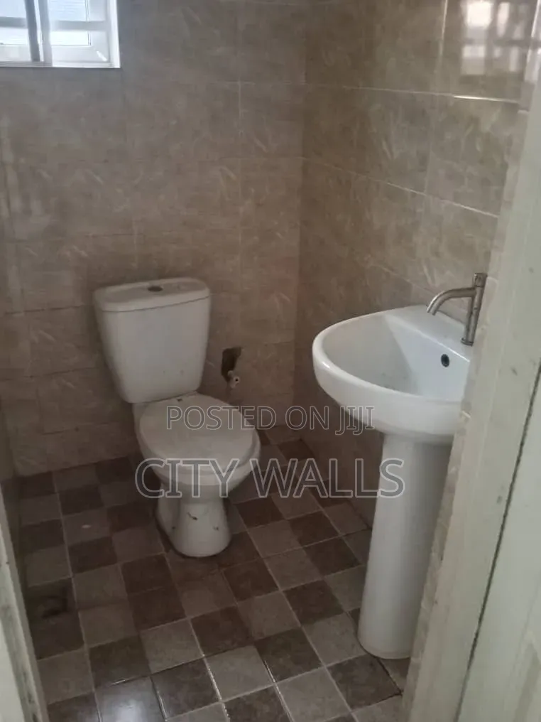 Mini Flat in L&K Estate Owode, Ado / Ajah for rent