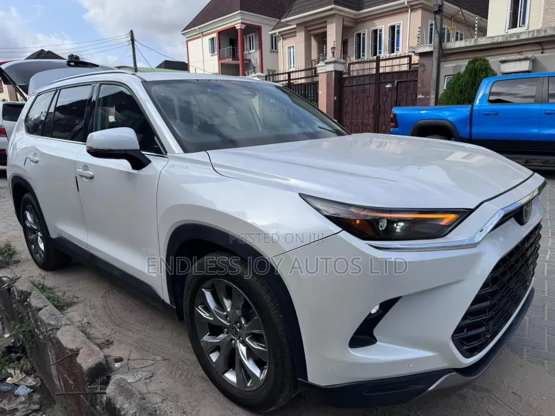 Toyota Grand Highlander Limited AWD 2024 White