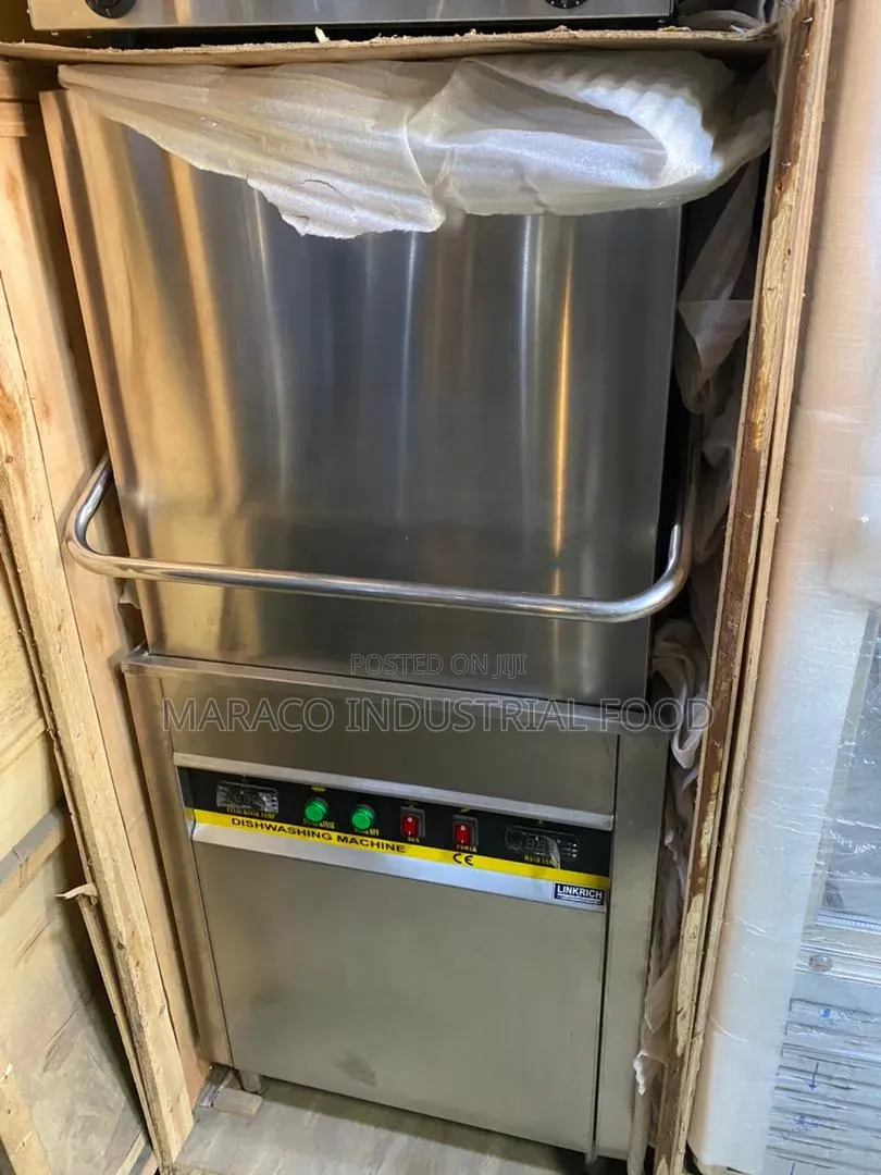 Industrial Dish Washer