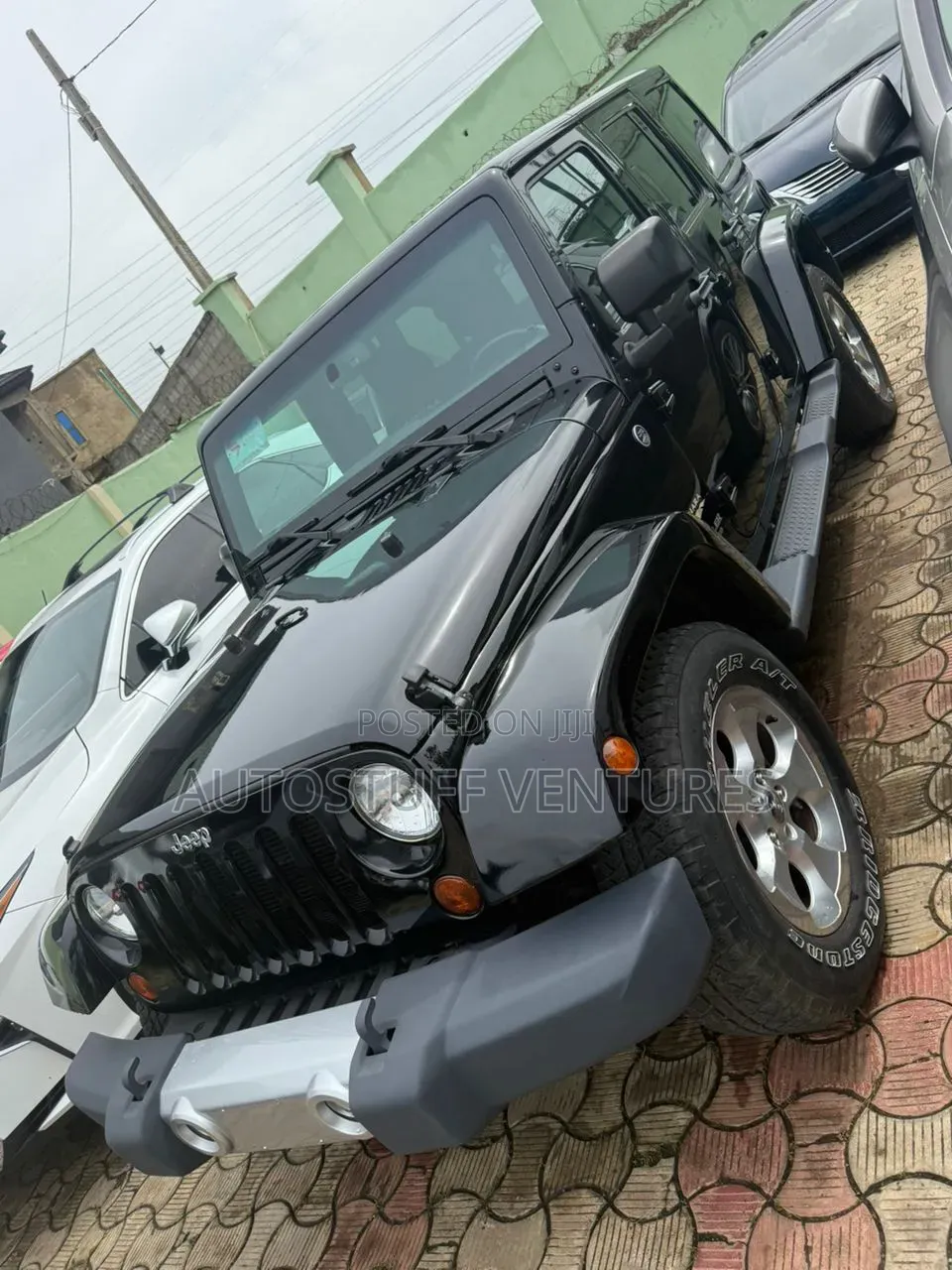 Jeep Wrangler Sahara 4x4 2016 Black