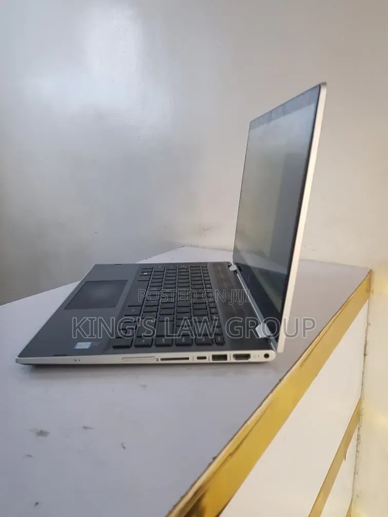 Laptop HP Pavilion x360 8GB Intel Core i3 HDD+SSD 256GB