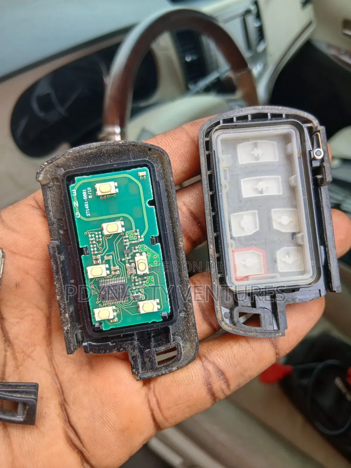 Tokunbo Toyota Sienna Smart Key (2012 - 2019 Model)