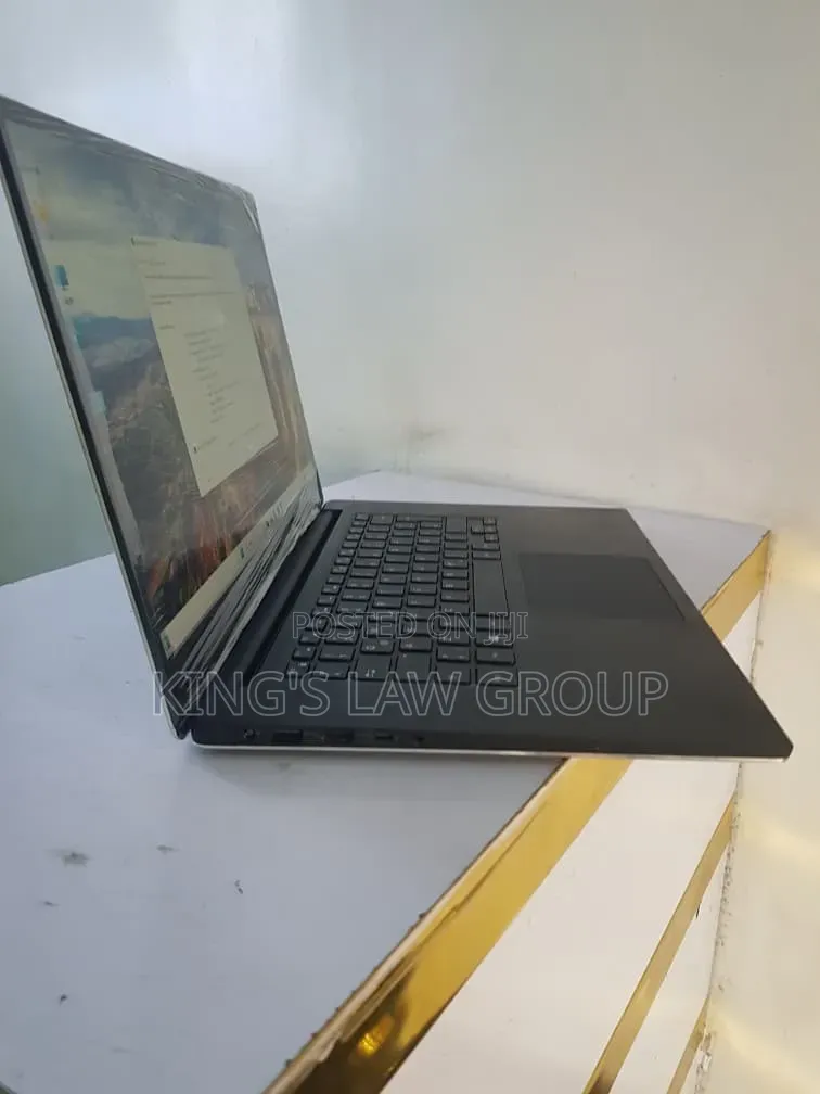 Laptop Dell Precision 5540 16GB Intel Core i7 SSD 512GB