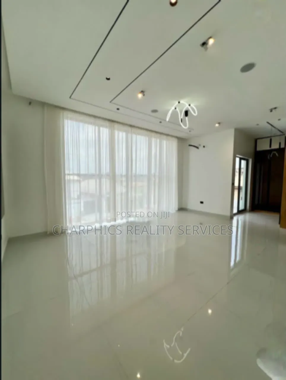 4bdrm Duplex in Off Lekki-Epe Expressway for sale