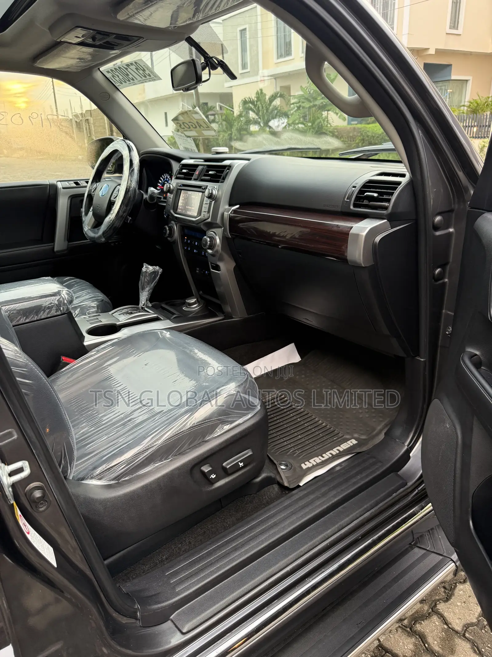 Toyota 4-Runner Limited 4x4 2018 Gray
