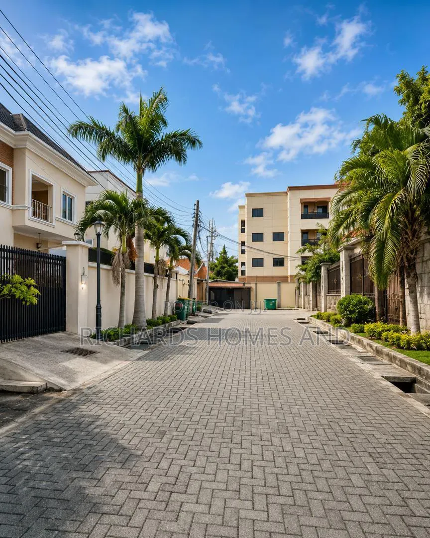 5bdrm House in Parkview Estate for rent
