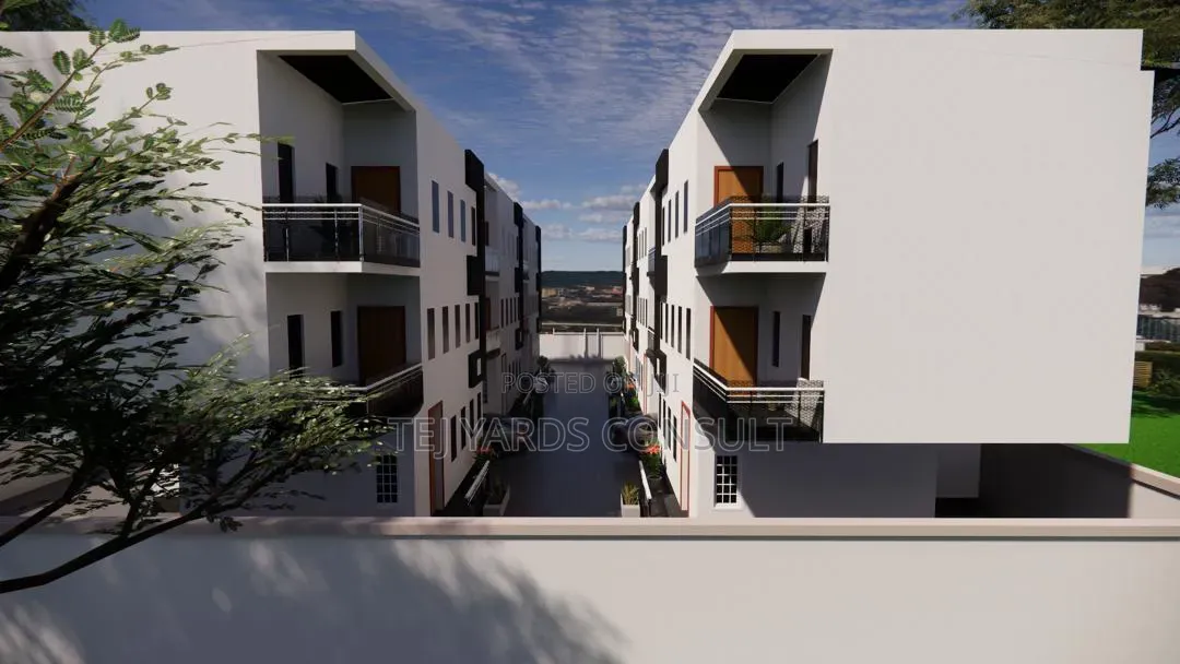 4bdrm House in Lekki Phase 2 for sale