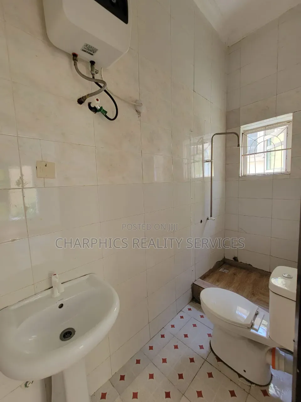 Mini Flat in Ikota for rent