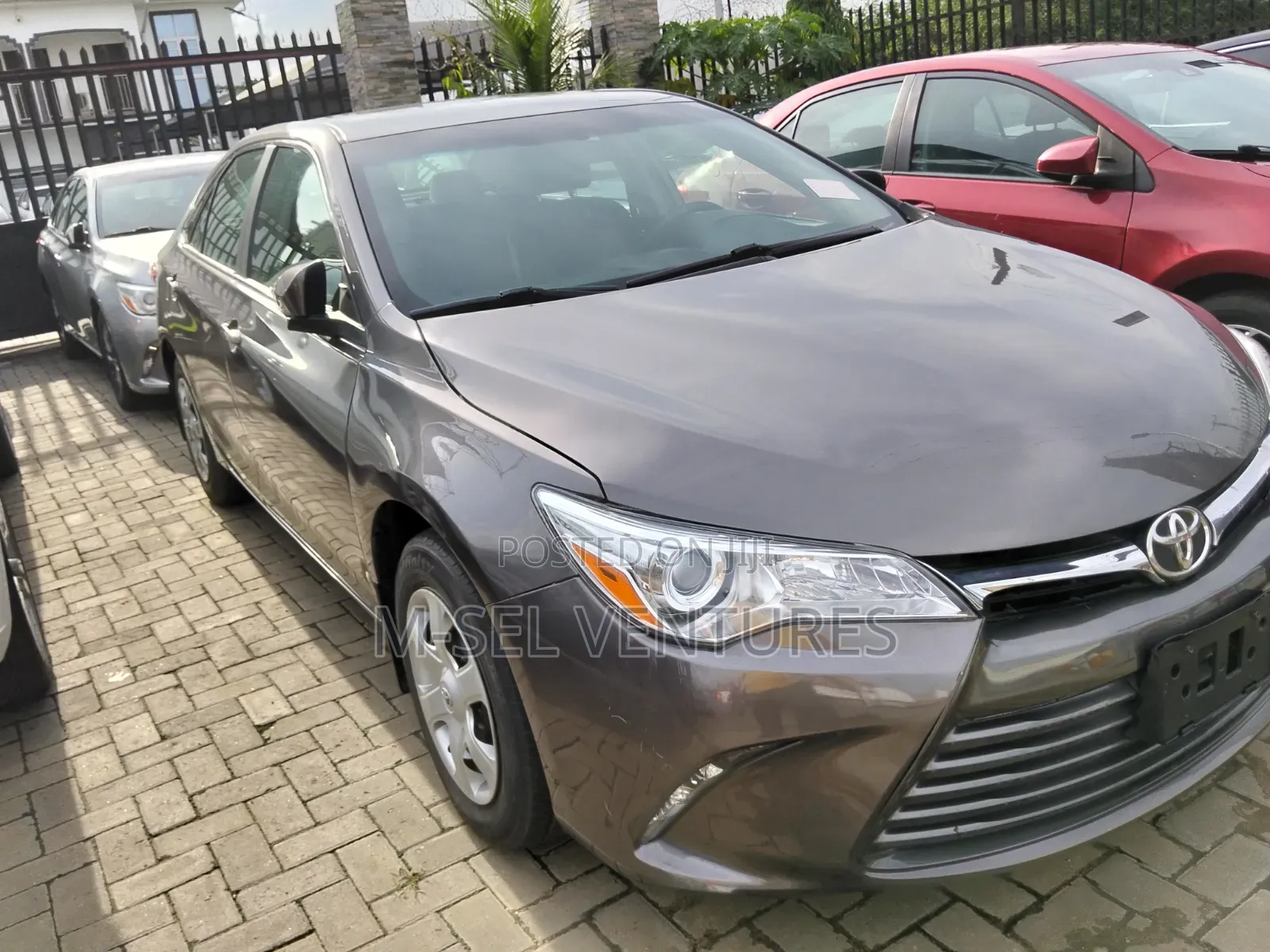 Toyota Camry 2017 Gray