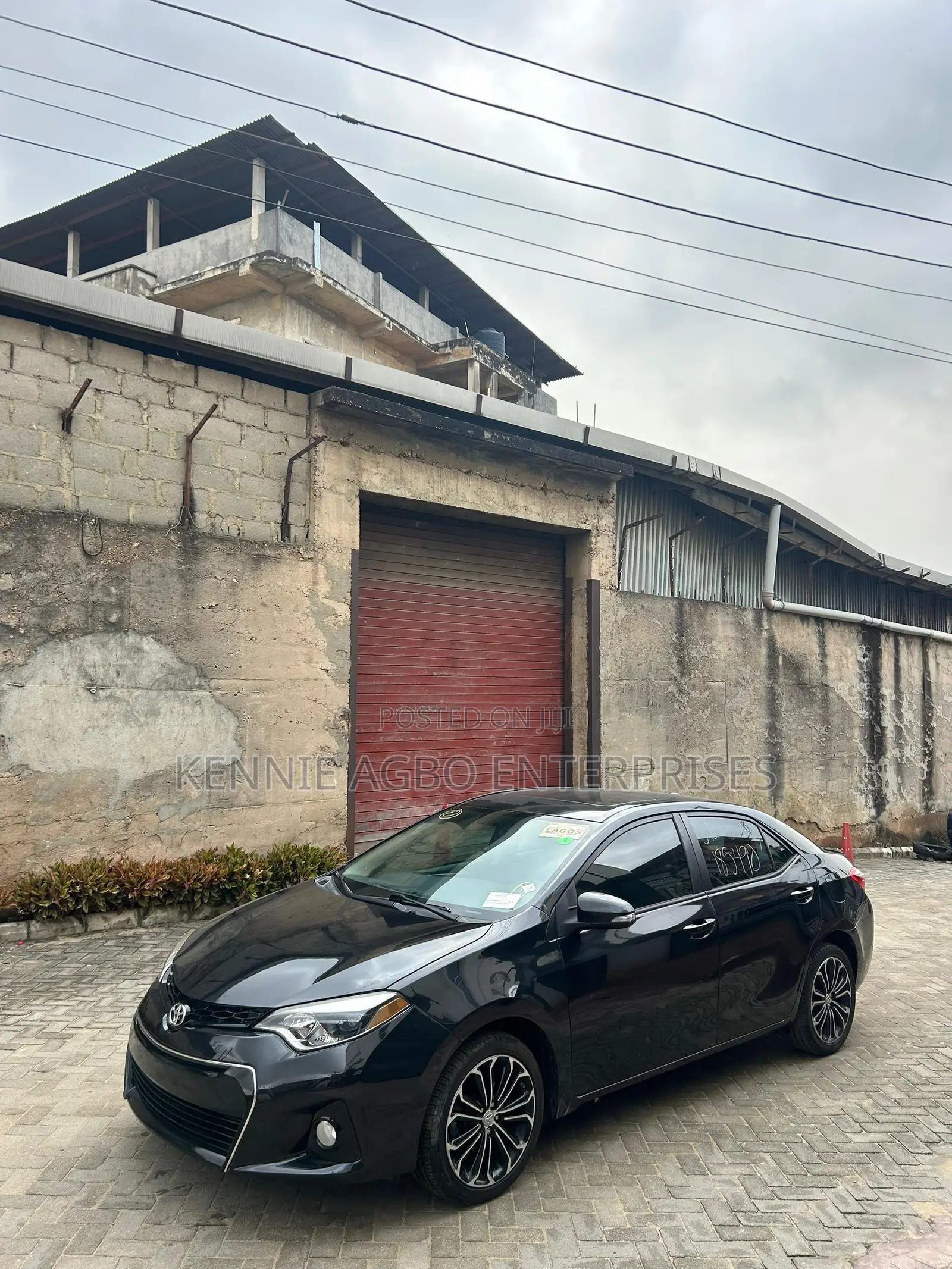 Toyota Corolla S Premium 4dr Sedan (1.8L 4cyl CVT) 2015 Black
