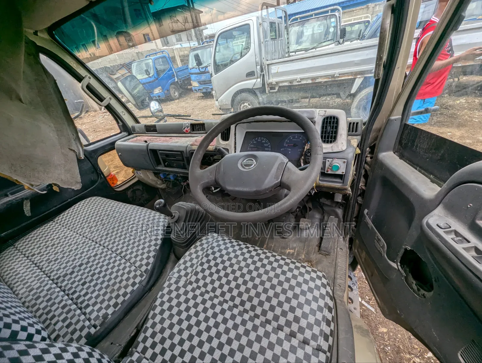 Nissan Cabstar Truck