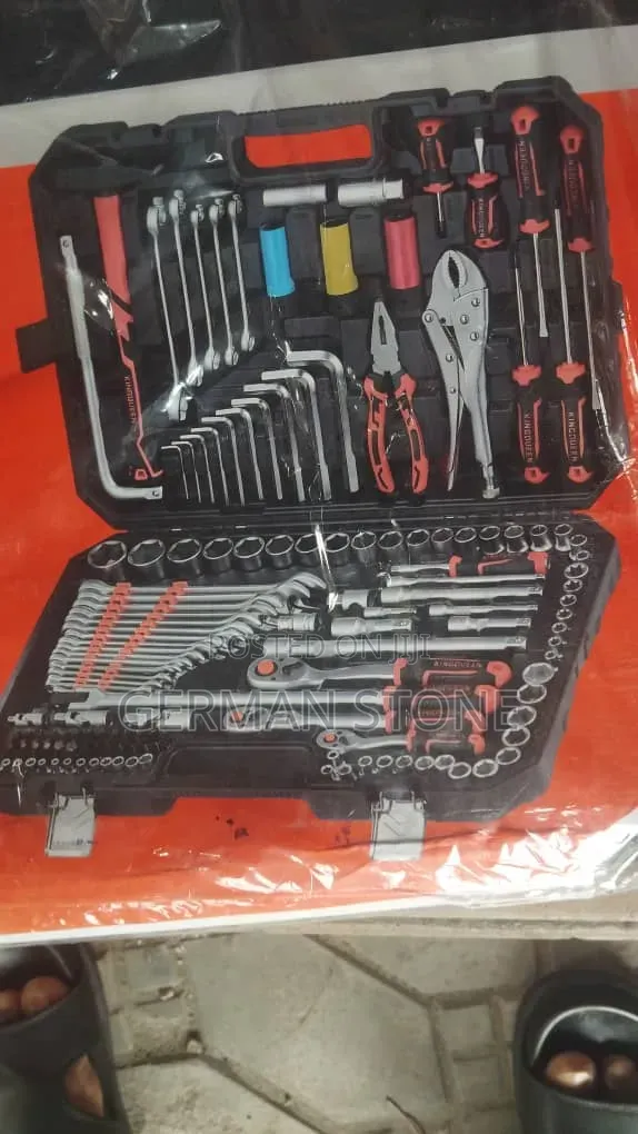Kingqueen 142-Piece Mechanic's Tool Set