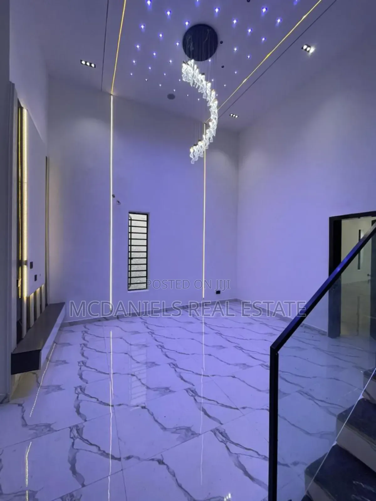5bdrm Duplex in Lekki Phase 1 for sale