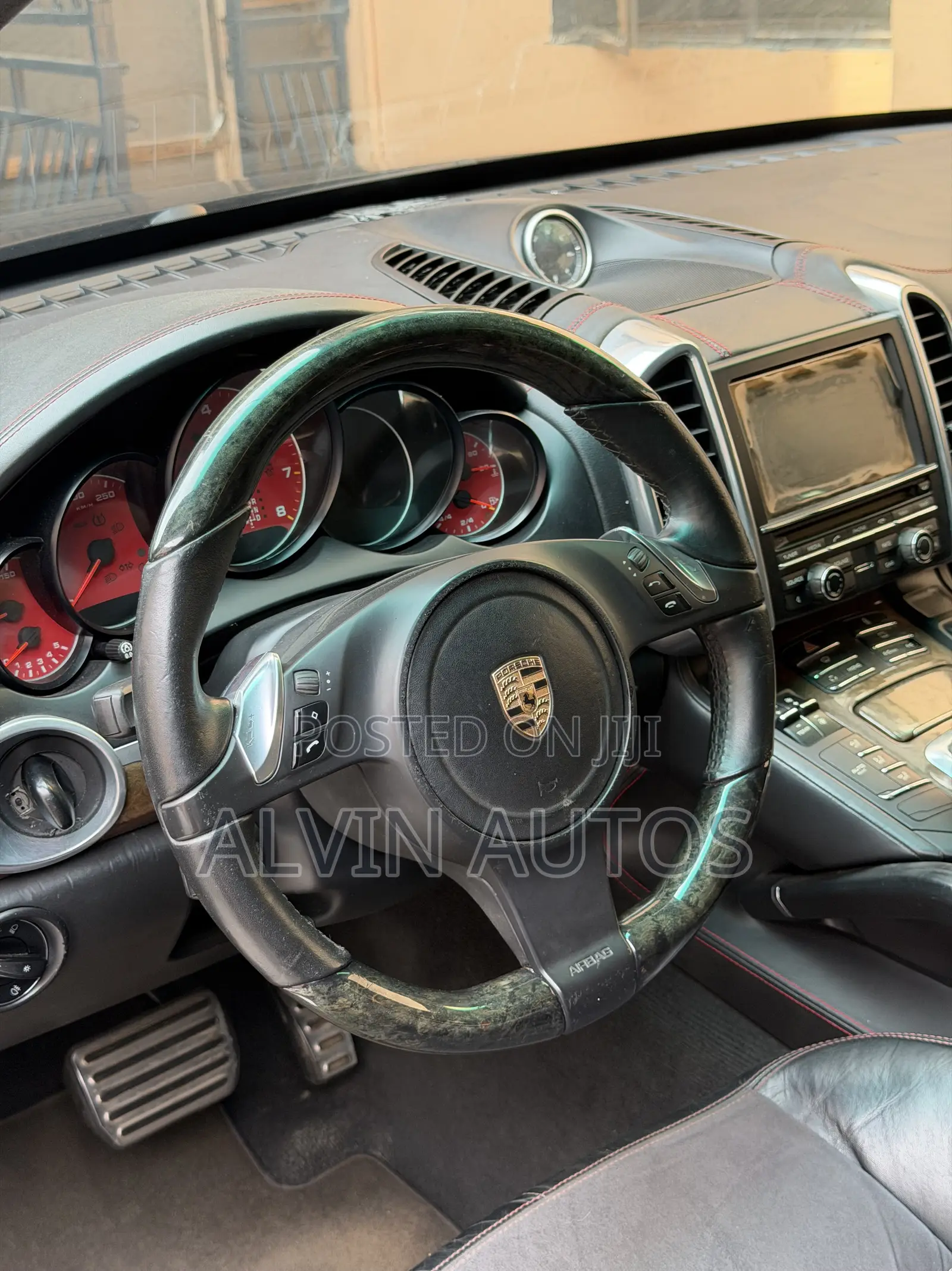 Porsche Cayenne GTS 2013 Black