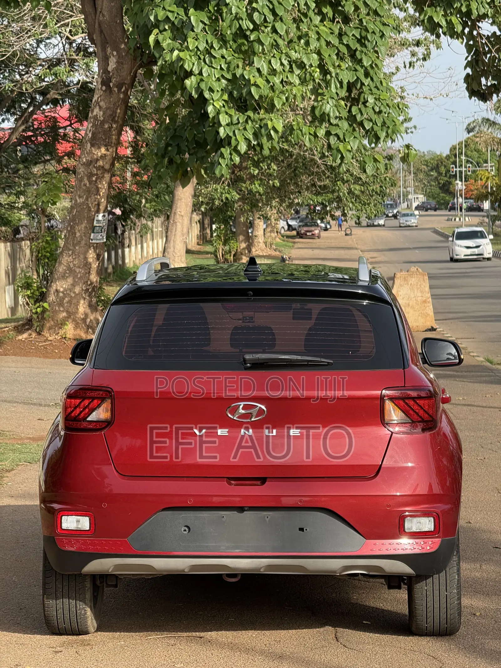 Hyundai Venue 2019 Burgundy
