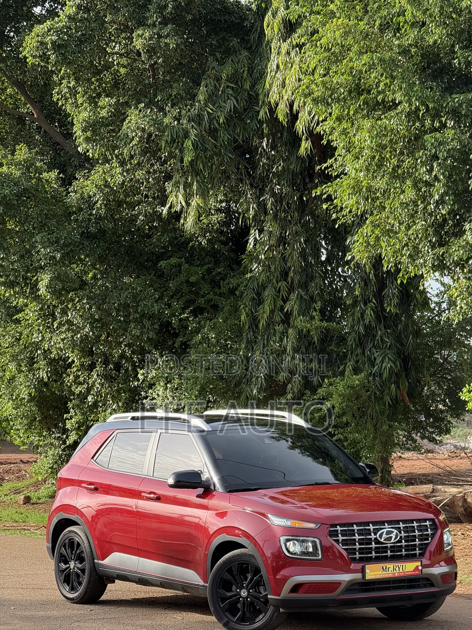 Hyundai Venue 2019 Burgundy