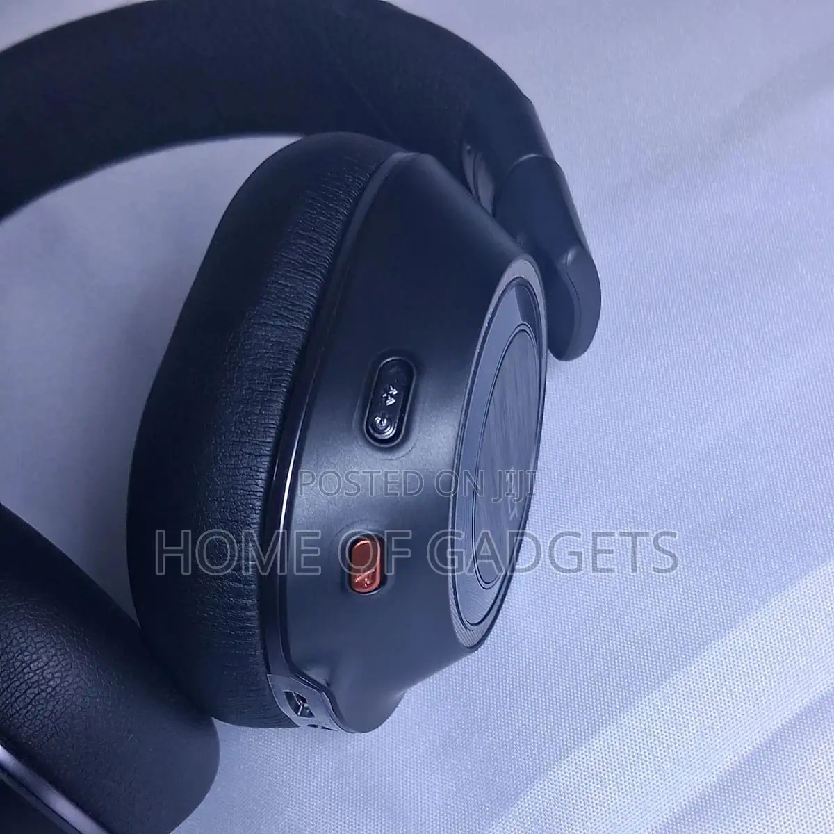 Plantronics - Voyager 8200 Uc (Poly)