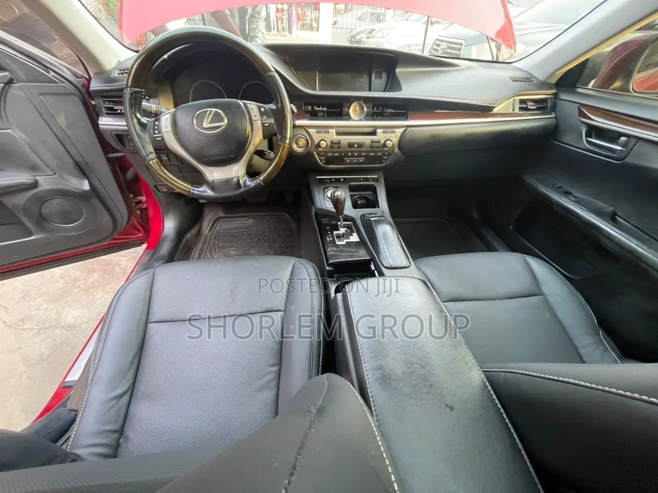Lexus ES 2014 Red
