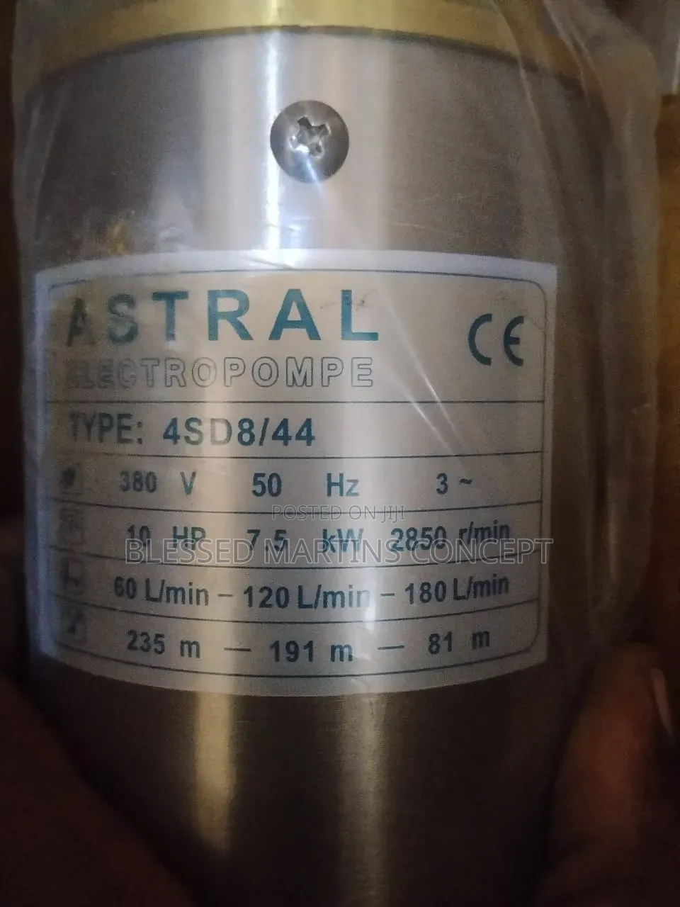 10hp Astral Submersible Water Bottle. 100% Copper Coil