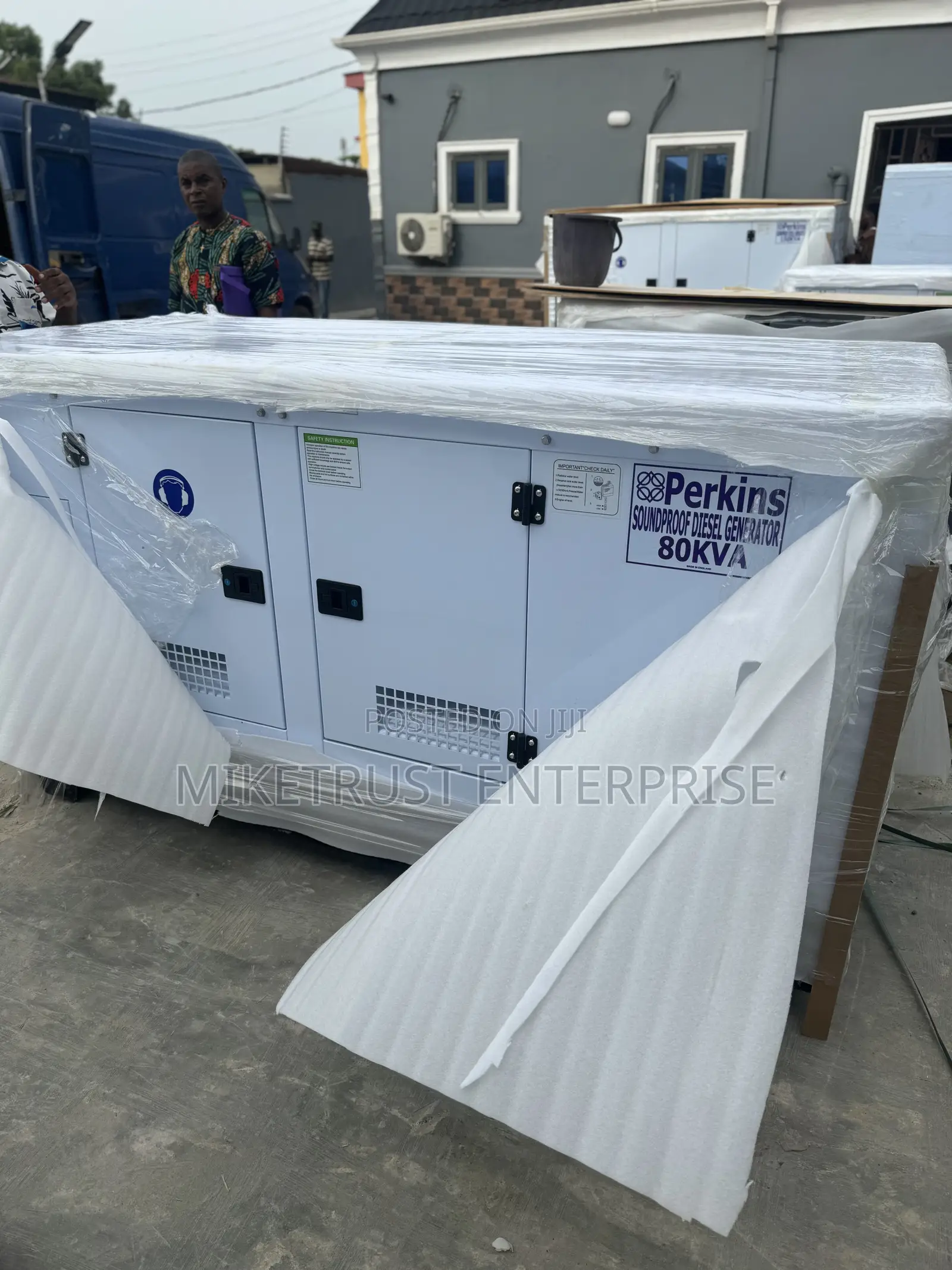 Perkins Stamford 80kva Soundproof Generator