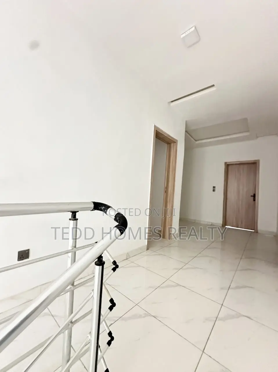 4bdrm Duplex in Orchid Road, Lekki Phase 2 for rent