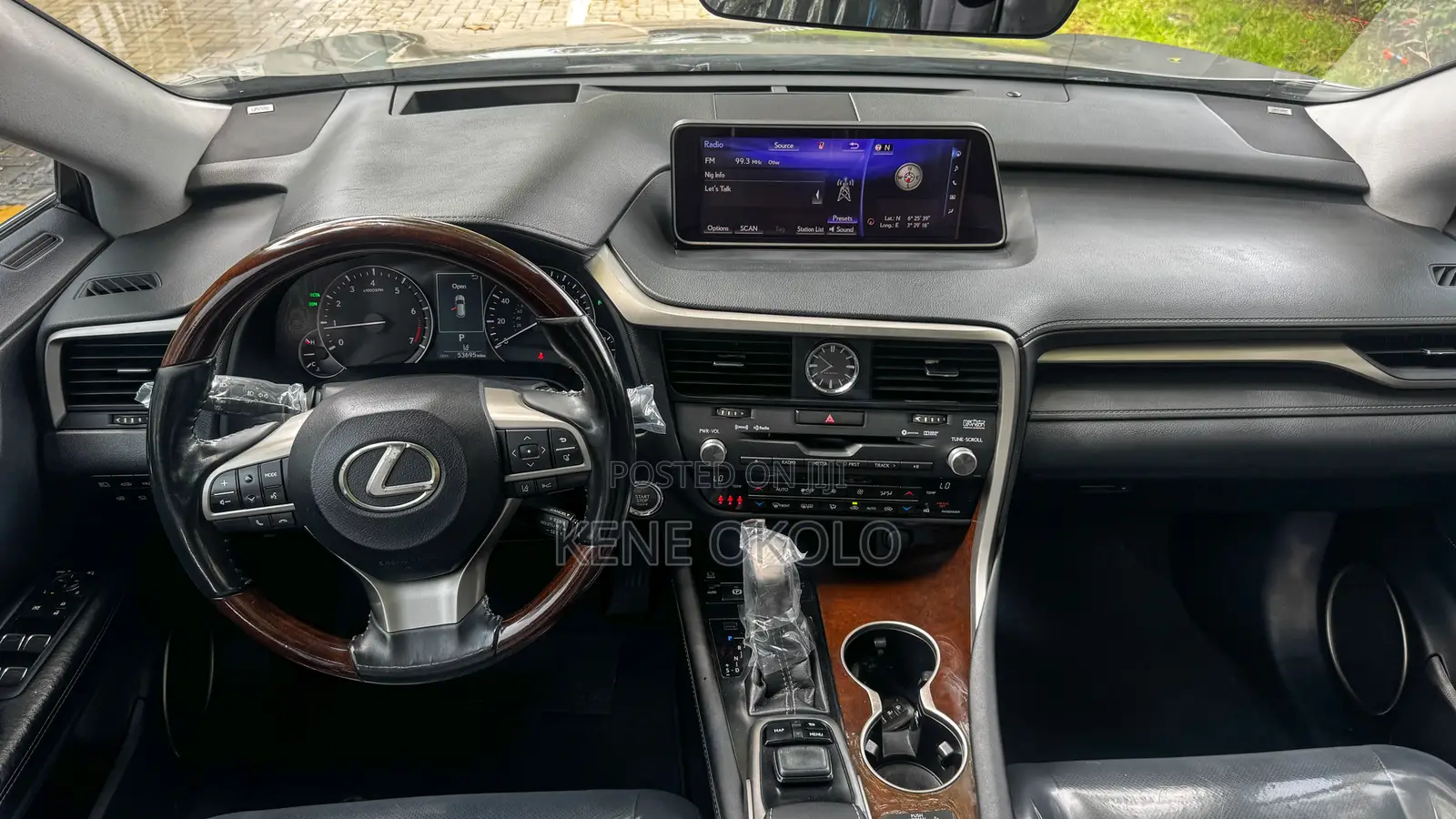 Lexus RX 350 AWD 2017 Gold