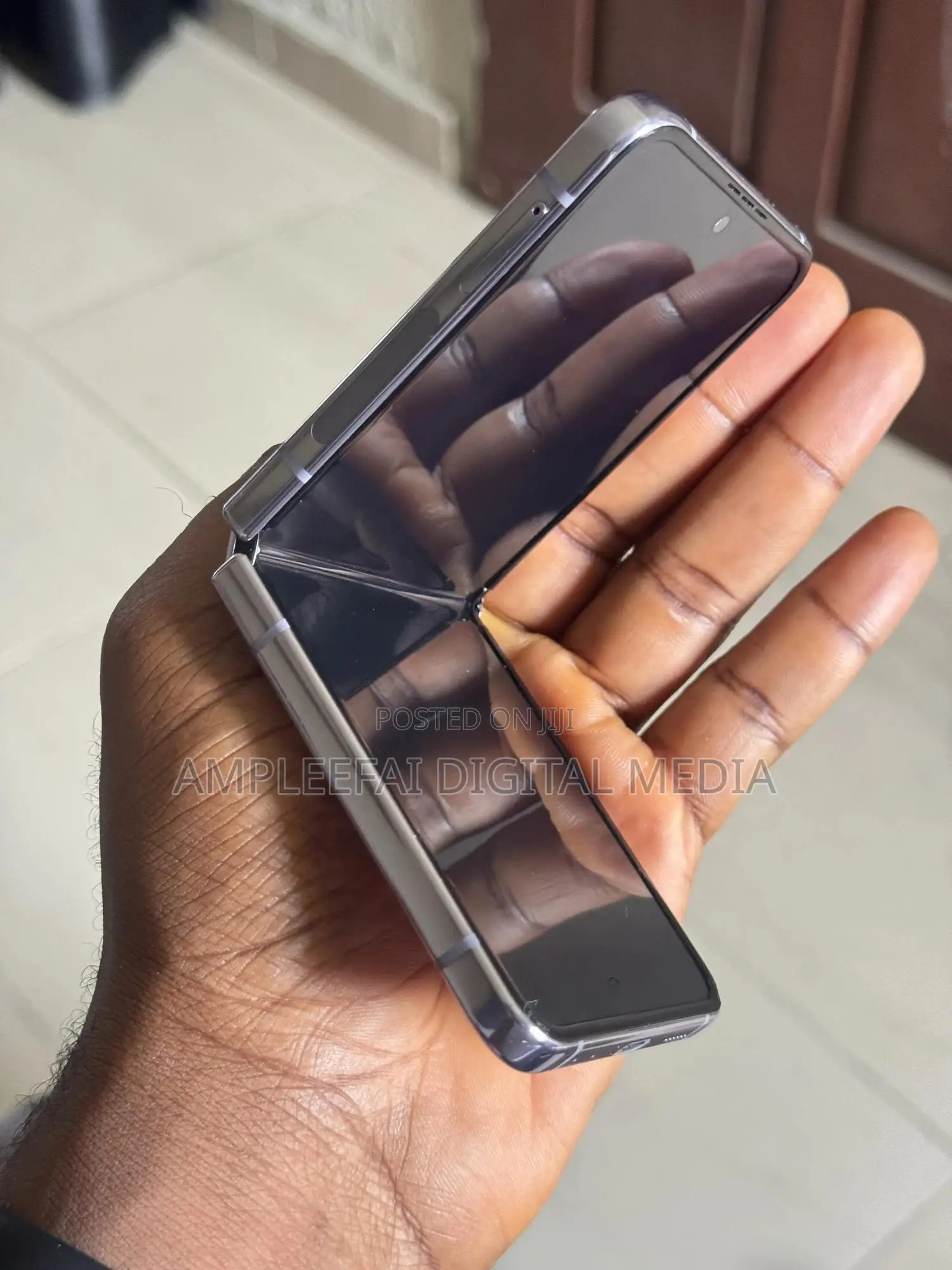Samsung Z 16 GB Purple