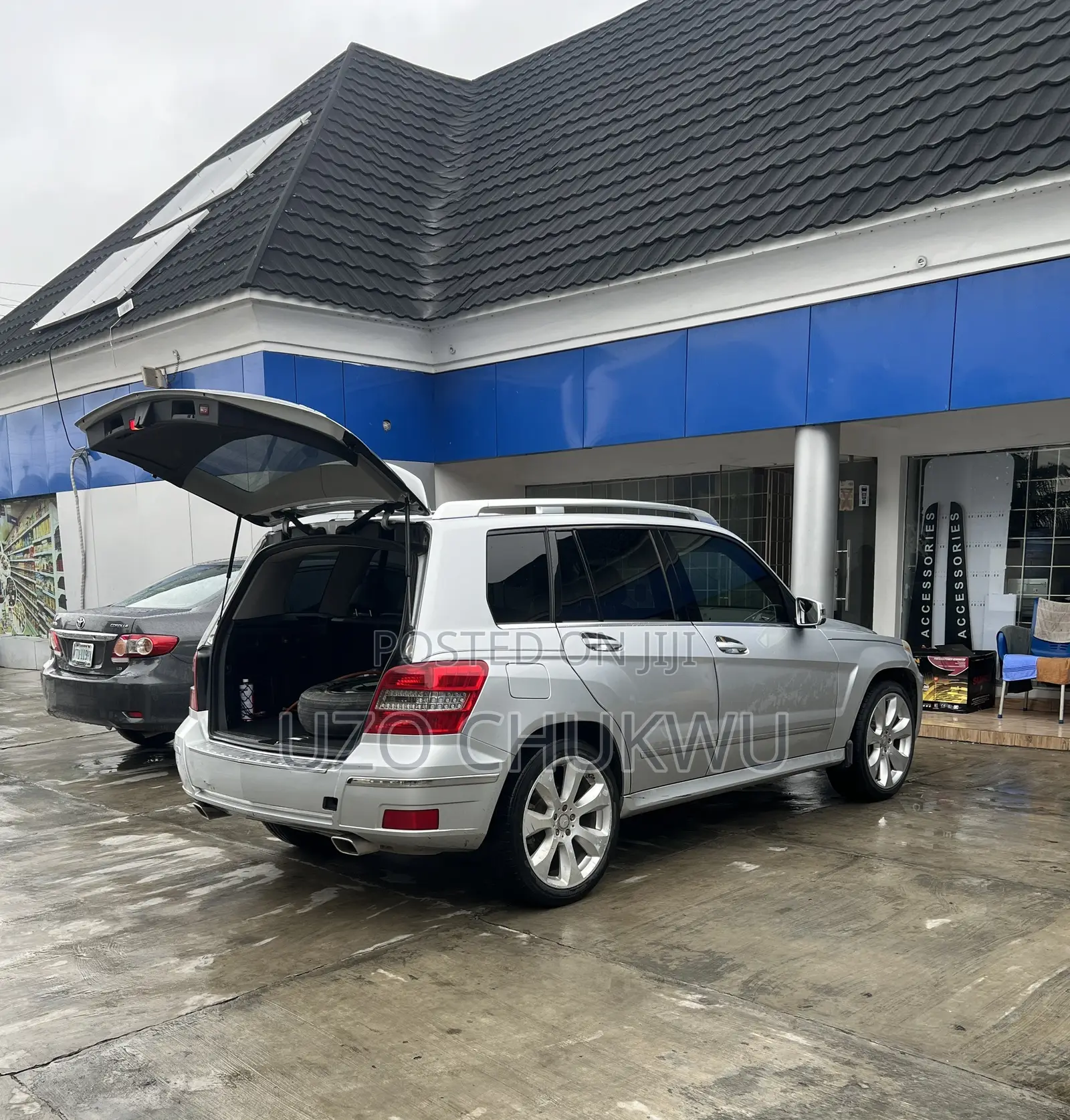 Mercedes-Benz GLK-Class 350 4MATIC 2011 Silver