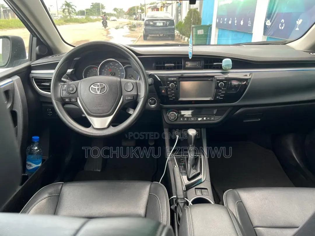 Toyota Corolla S Premium 4dr Sedan (1.8L 4cyl CVT) 2015 Black