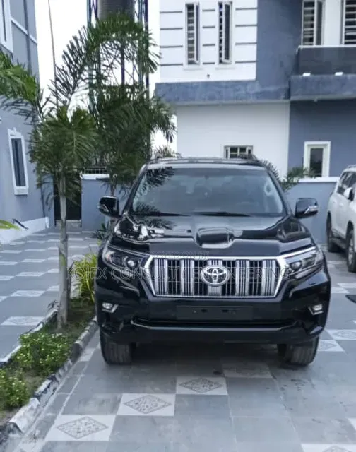 Toyota Land Cruiser Prado 2019 Black