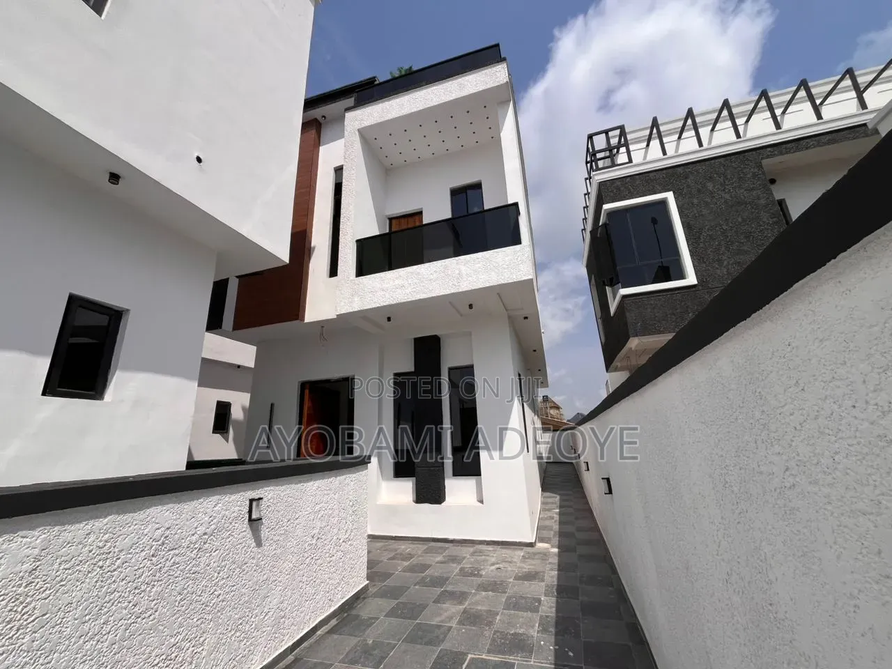 3bdrm Duplex in Happy Land Estate, Olokonla for sale