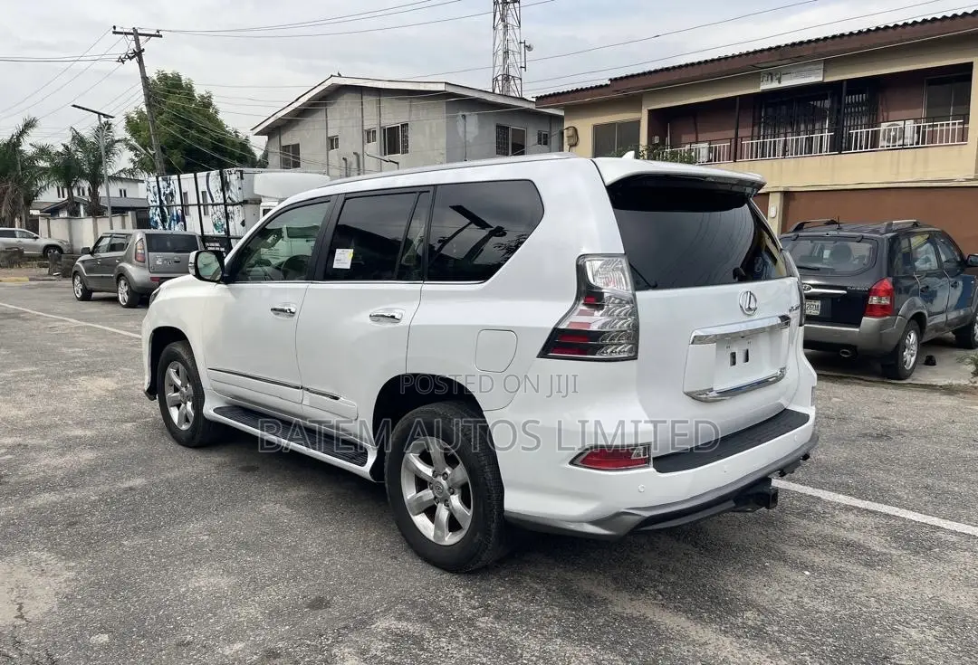 Lexus GX 460 Premium 2013 White