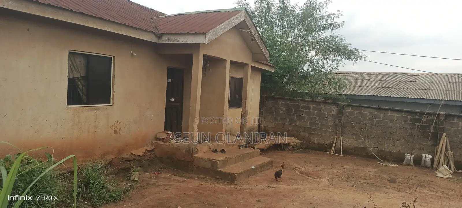 2bdrm Bungalow in Adamo for sale