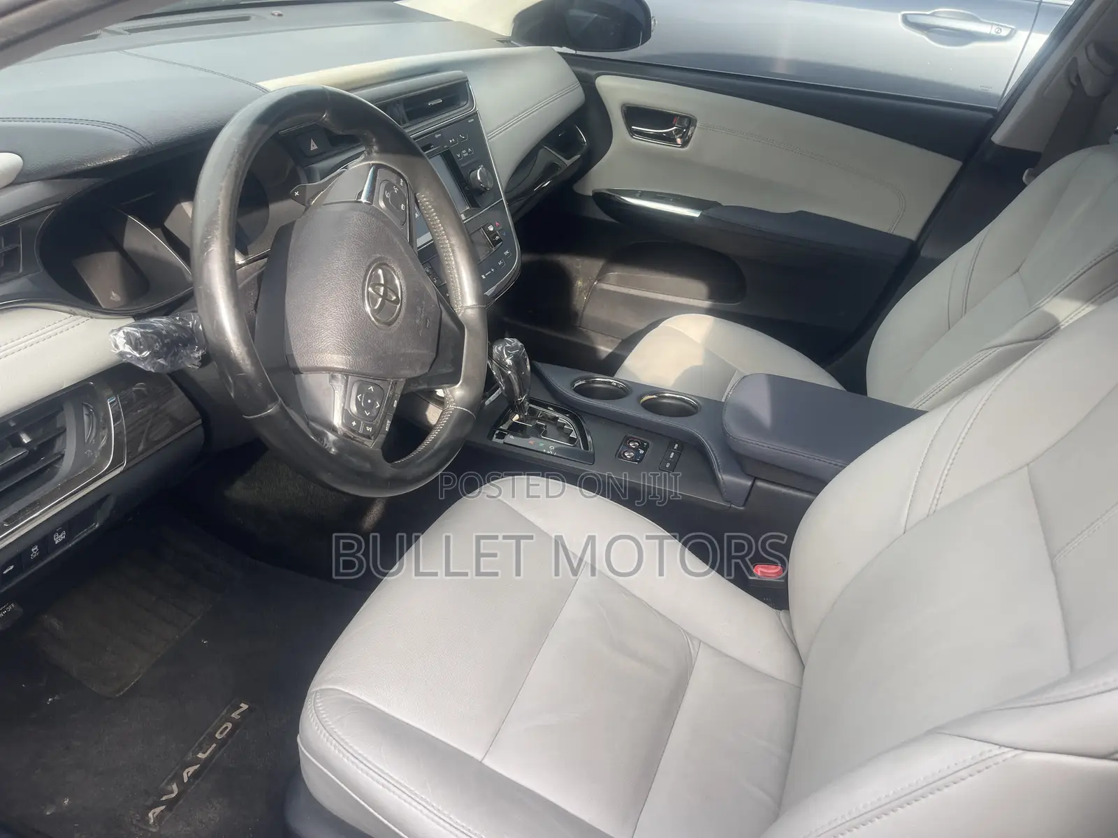 Toyota Avalon XLE Plus FWD Sedan (3.6L 6cyl 6A) 2016 Blue