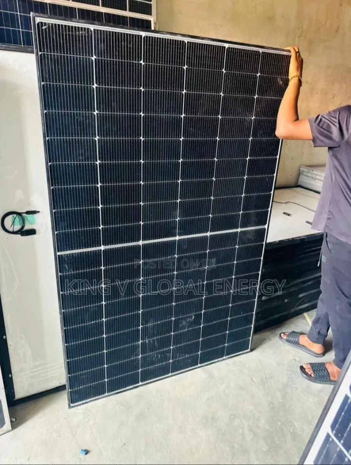 Canadian Solar 500watts Half Cut Monocrystalline Panels