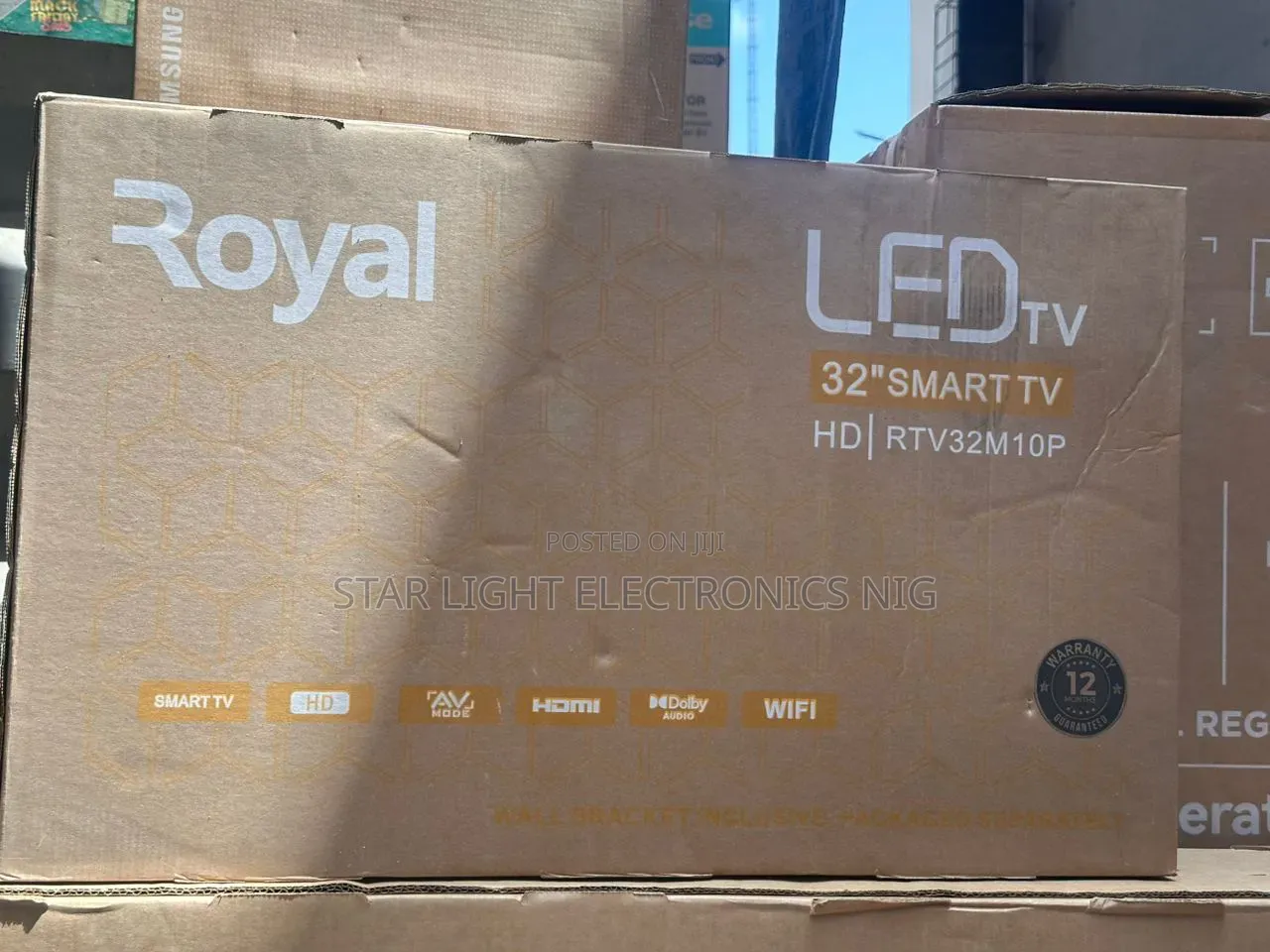 32 Inches Smart Tv Royal