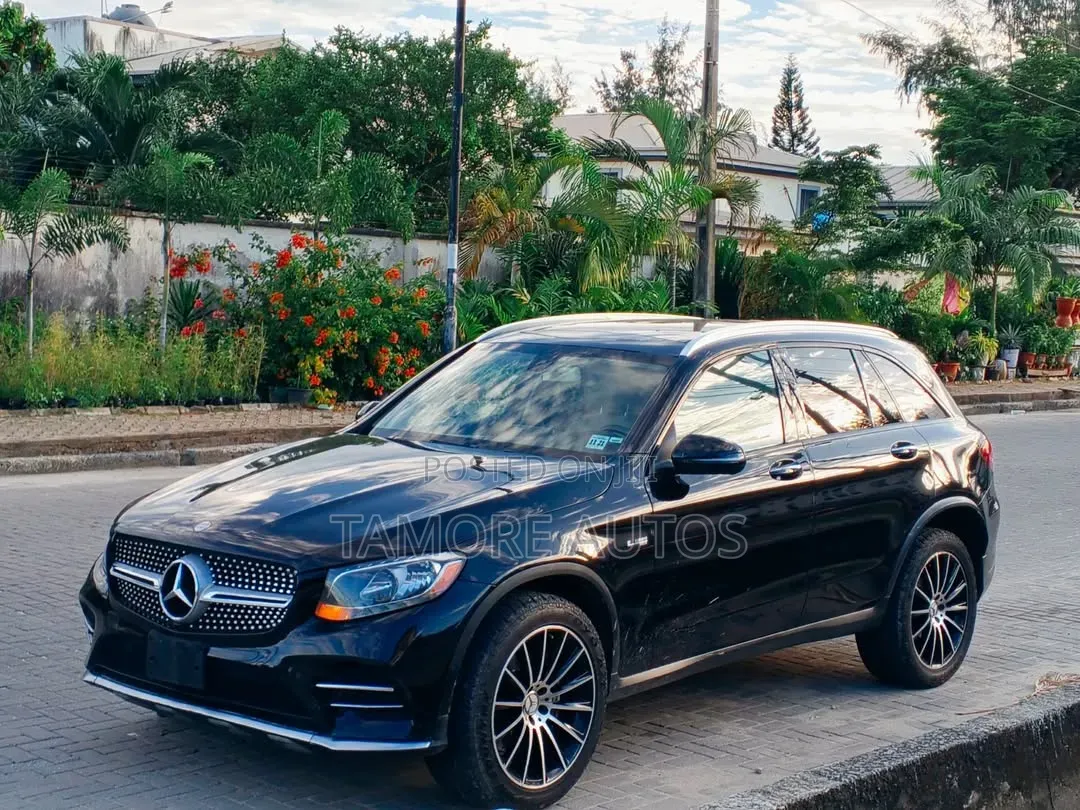 Mercedes-Benz GLC-Class 2017 Black