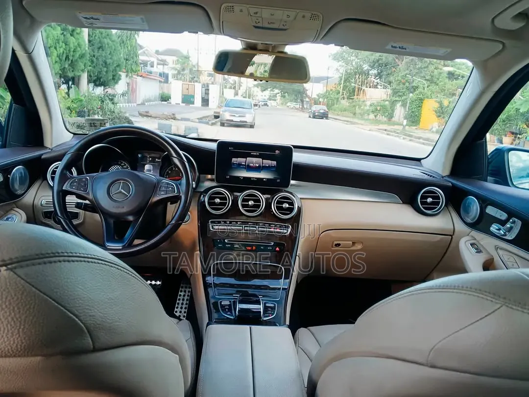 Mercedes-Benz GLC-Class 2017 Black