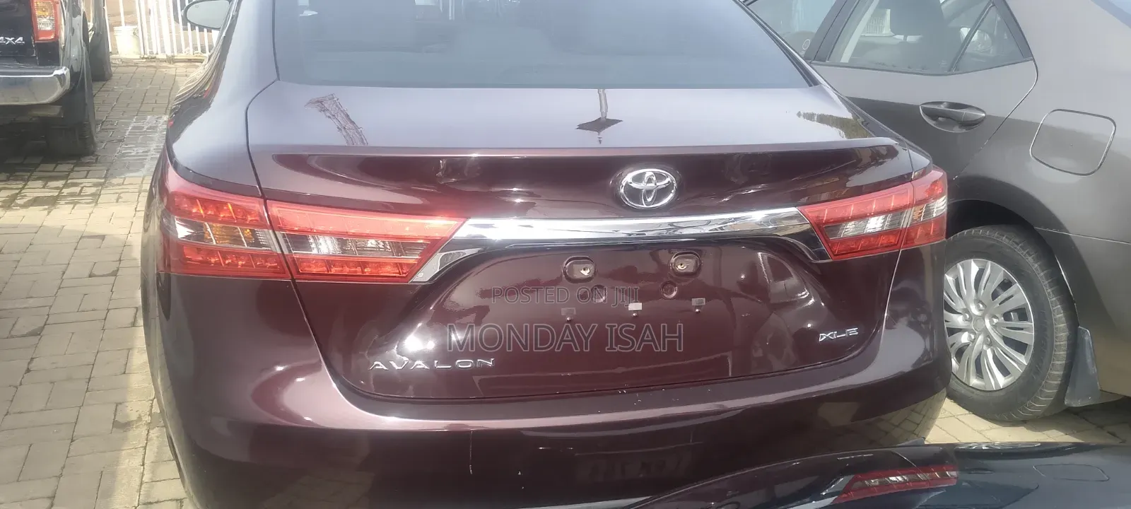 Toyota Avalon 2017 Maroon