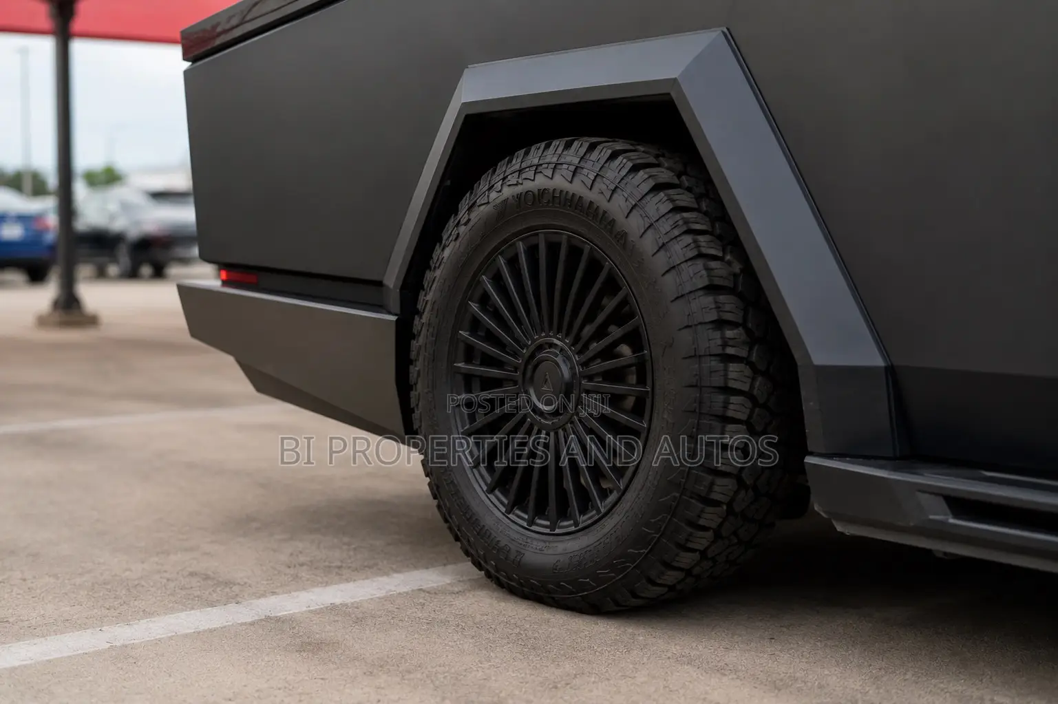 Tesla Cybertruck Cyberbeast AWD 2025 Gray