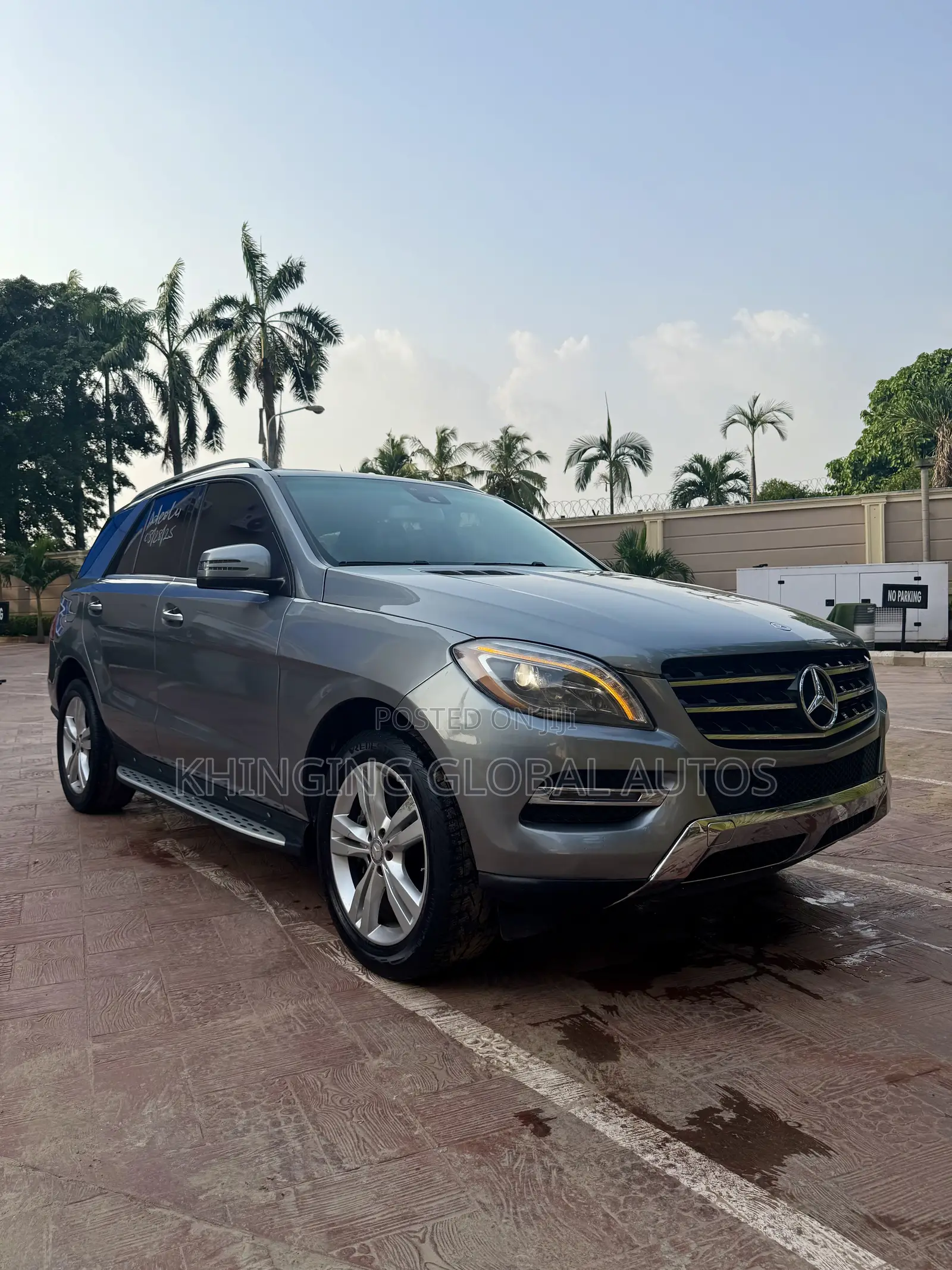 Mercedes-Benz M Class ML350 4MATIC 4dr SUV AWD (3.5L 6cyl 7A) 2015 Gray