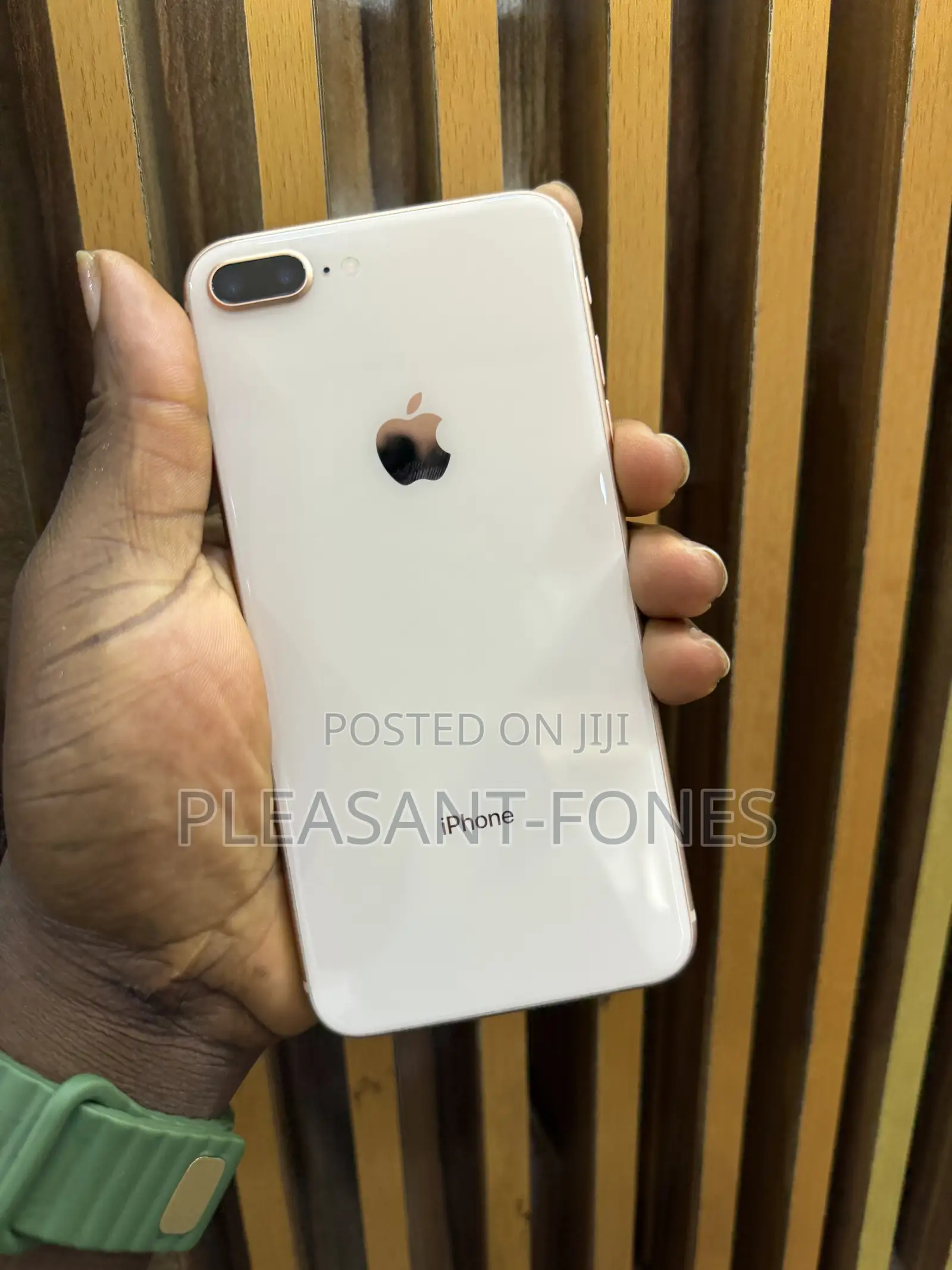 Apple iPhone 8 Plus 64 GB Rose Gold