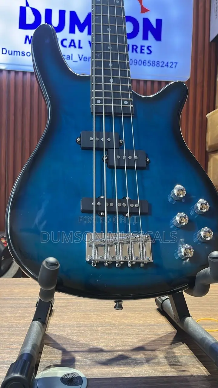 Toptech 5 Strings Passive Bass Guitar
