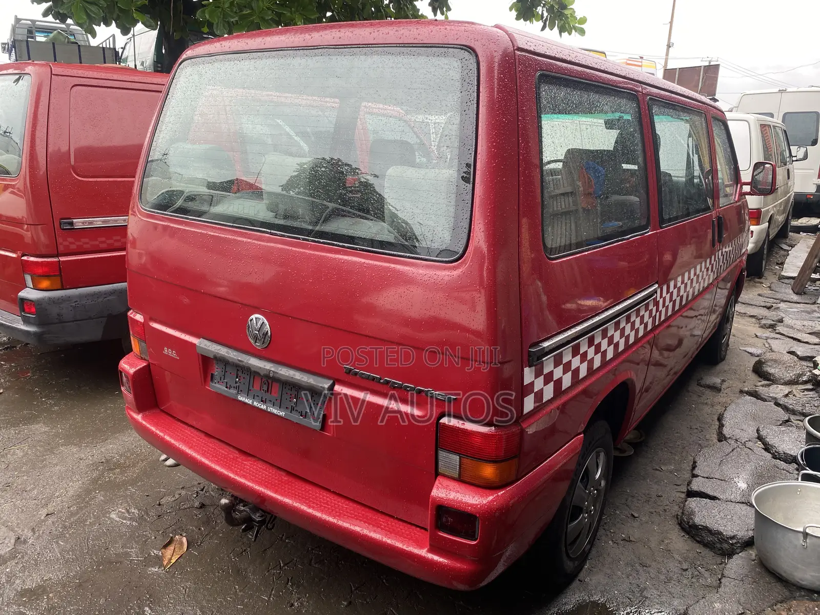 Volkswagen Transporter 2001 Red