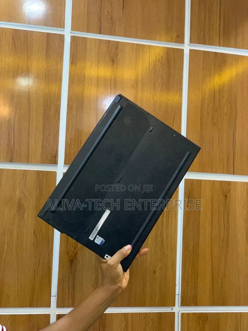 Laptop MSI GS66 Stealth 11UH 16GB Intel Core i7 SSD 512GB