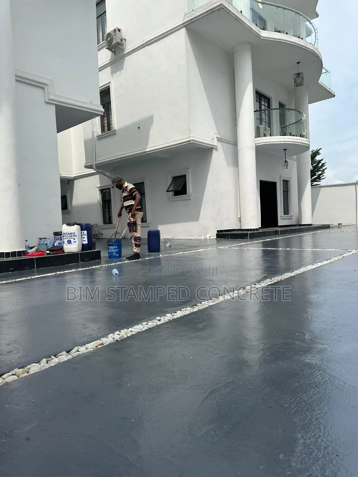 Concrete Floor Polished, Color Hardener