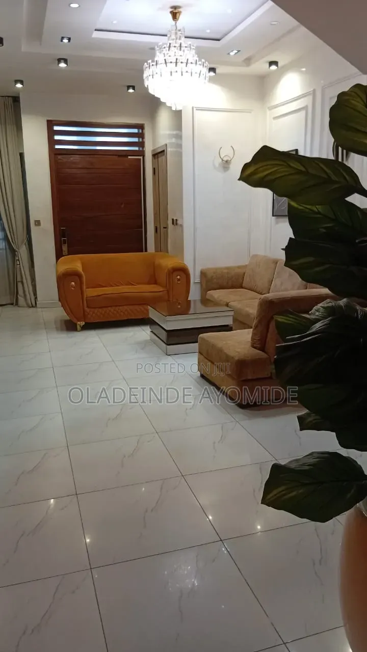 Furnished 3bdrm Duplex in Orchid Lekki, Chevron for rent