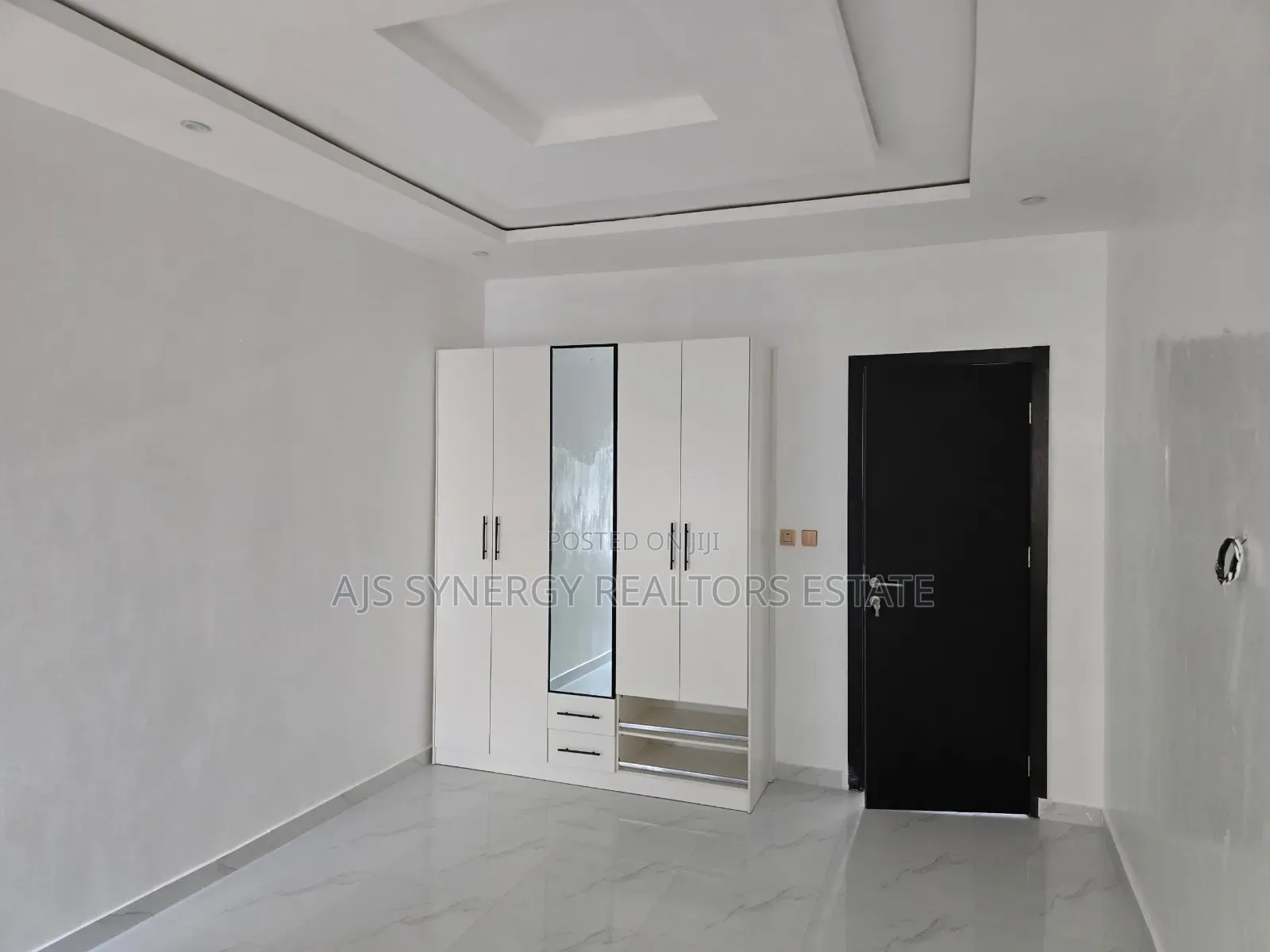 4bdrm Duplex in Sunshine Garden, Sangotedo for sale